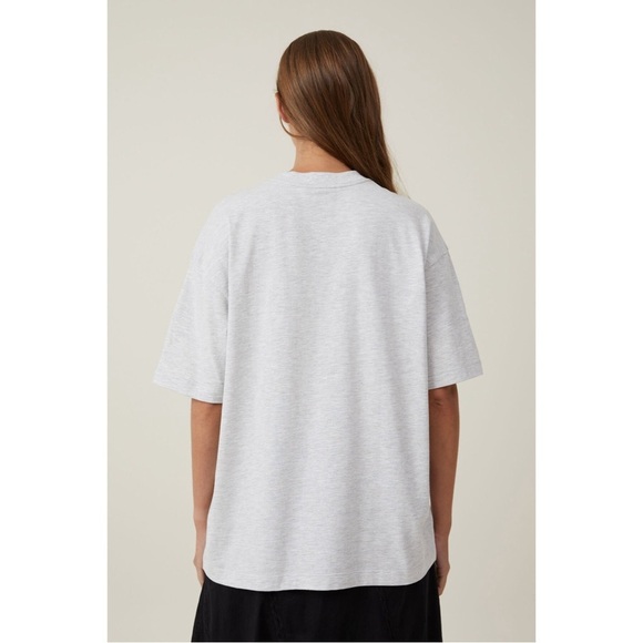 Guns N Roses Boxy Graphic Tee Size Large NWT - Picture 2 of 6